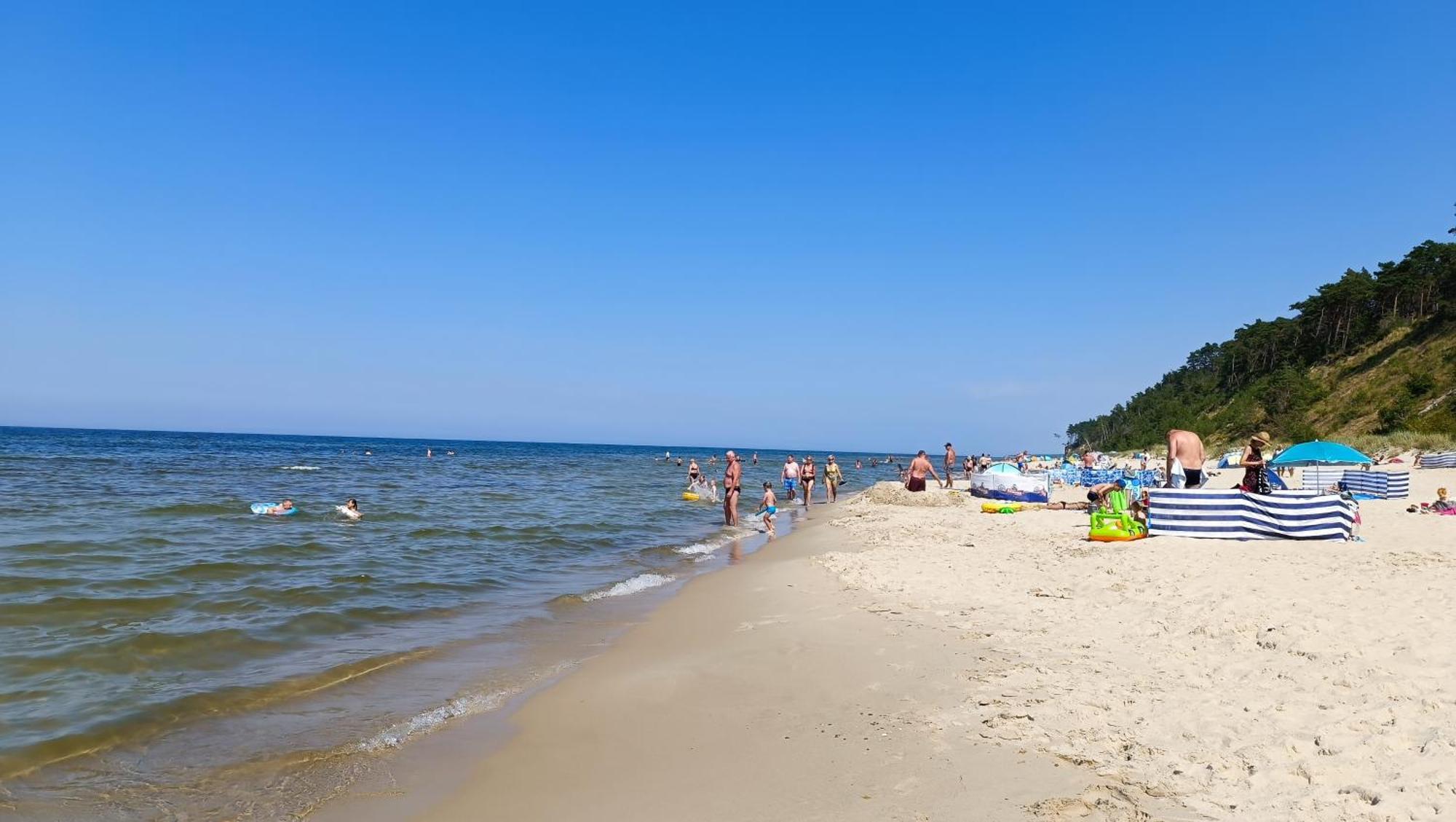 Szary Domek Nad Jeziorem Kołczewo Kültér fotó
